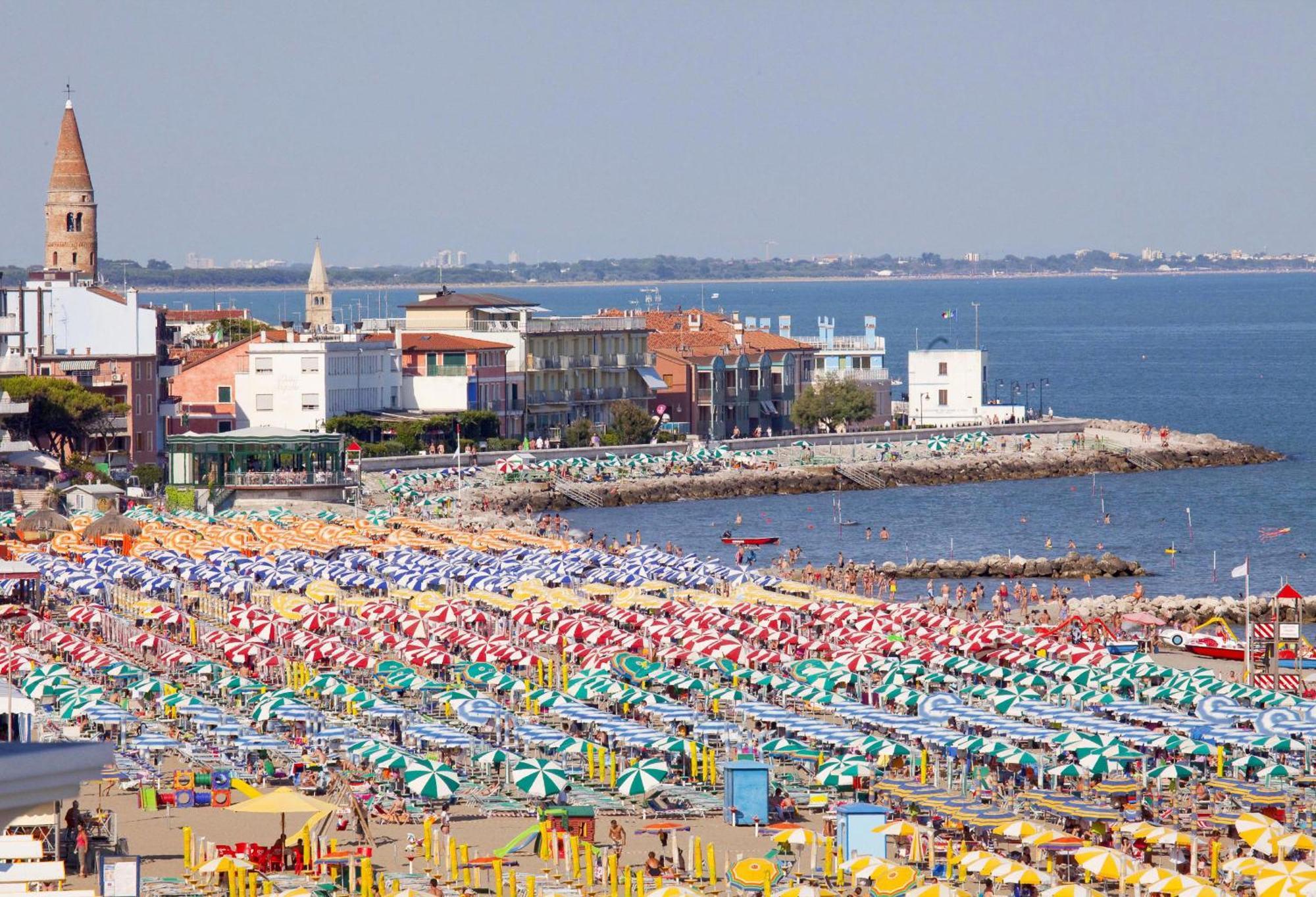 Ferrari Apartments Levante กาออร์เล ภายนอก รูปภาพ